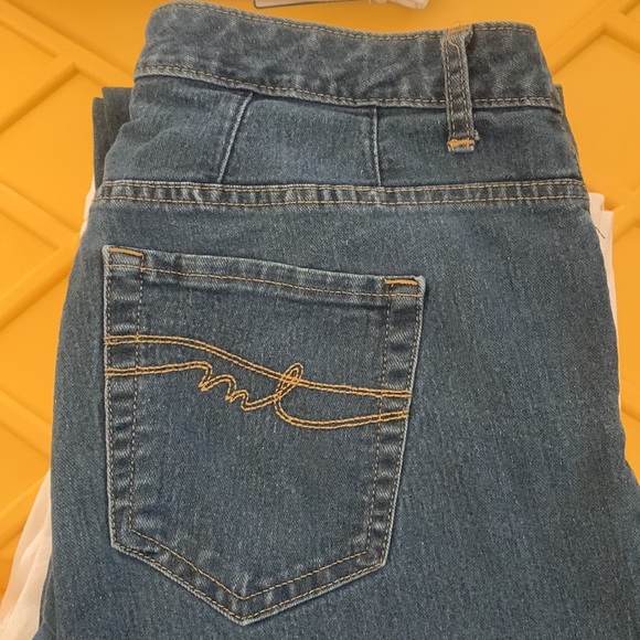 Miss Tina Jeans sz 12 - Picture 4 of 4